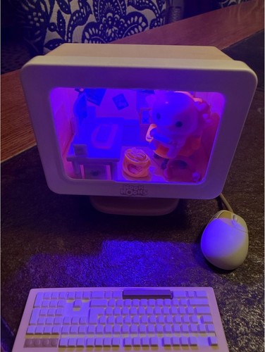 Axolotl computer nook nook